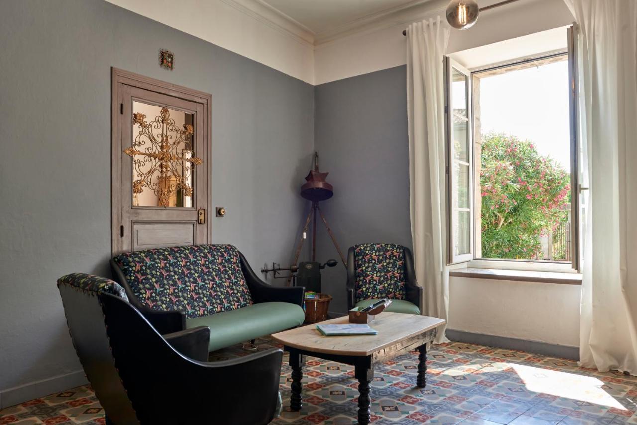 Domaine du Prieuré Couvent&Presbytère Carcassonne Extérieur photo